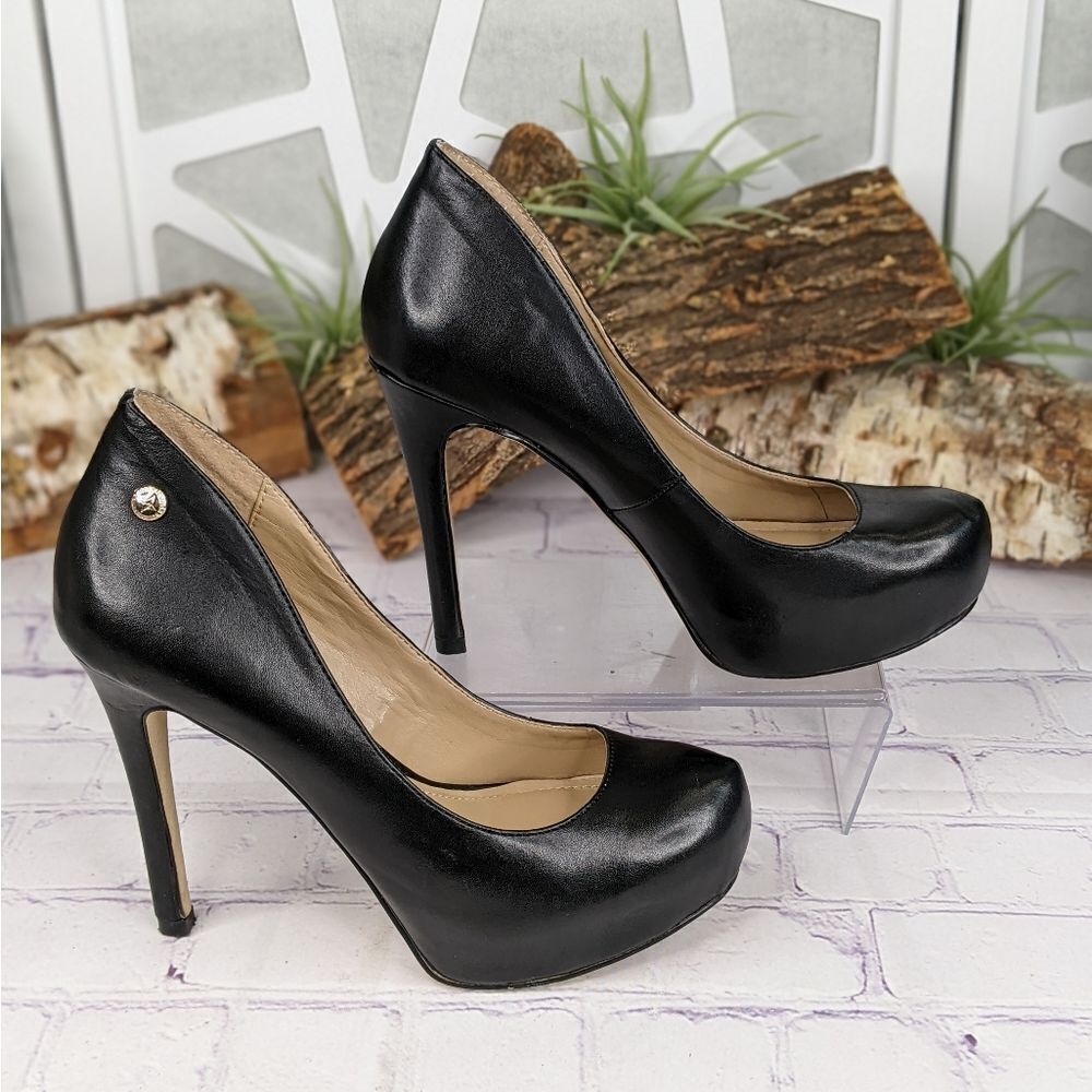 BCBGeneration Gisel2 Platform Pump - Picture 3 of 13